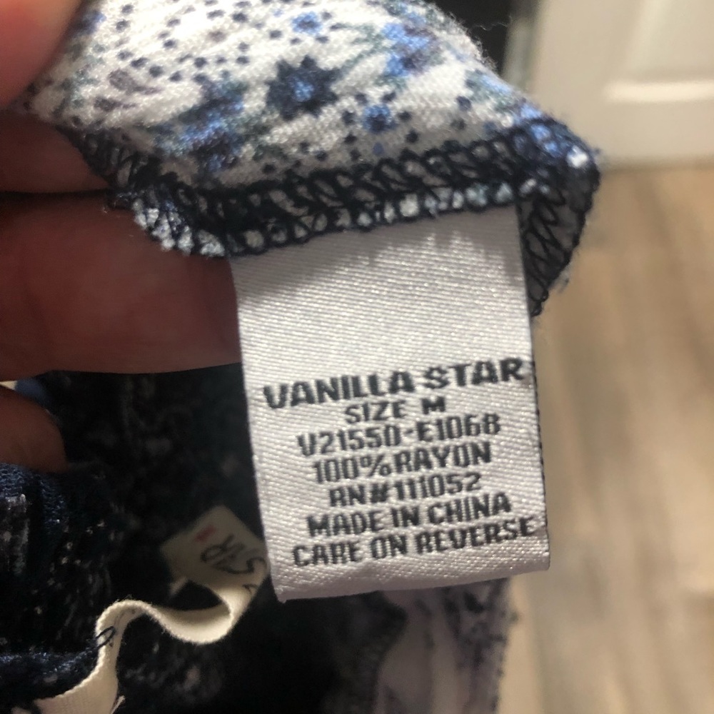 Blue/white bandana style pants - Picture 8 of 8